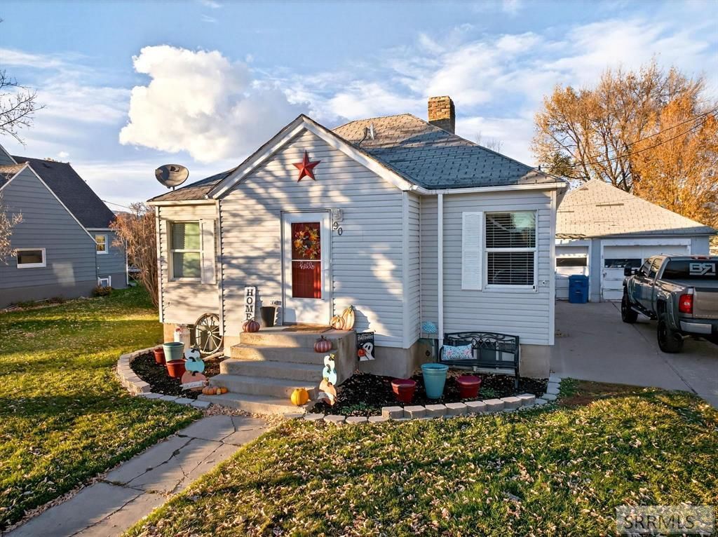 Image 1 of property listing at 90 S Railroad Avenue, Arimo, ID 83214