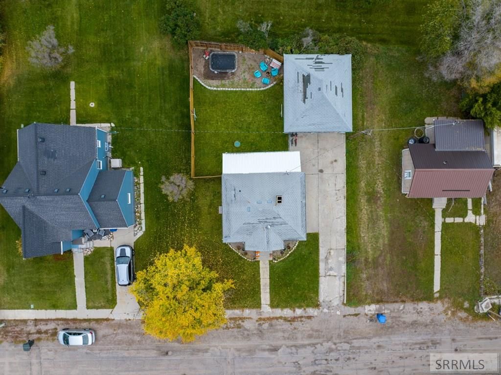 Image 21 of property listing at 90 S Railroad Avenue, Arimo, ID 83214