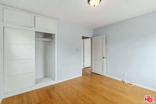 7422 Westlawn Avenue, Los Angeles, CA 90045