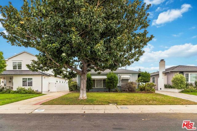 7422 Westlawn Avenue, Los Angeles, CA 90045