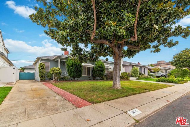 7422 Westlawn Avenue, Los Angeles, CA 90045