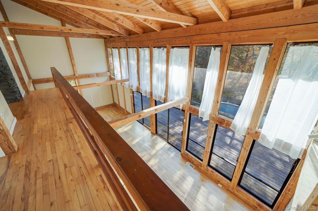 290 Montauk Highway, Southampton, NY 11968