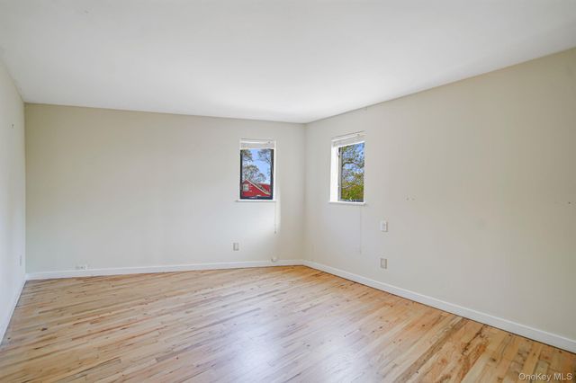 290 Montauk Highway, Southampton, NY 11968