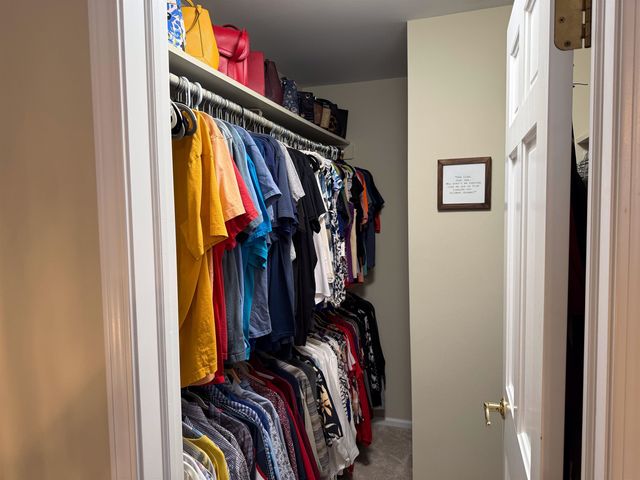 2220 Juniper Court, Shelby, MI 48326