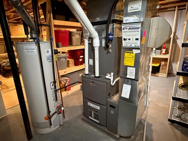 2220 Juniper Court, Shelby, MI 48326