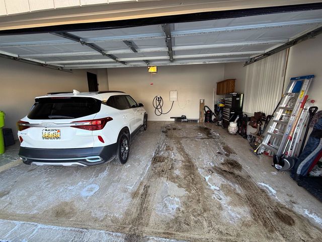 2220 Juniper Court, Shelby, MI 48326