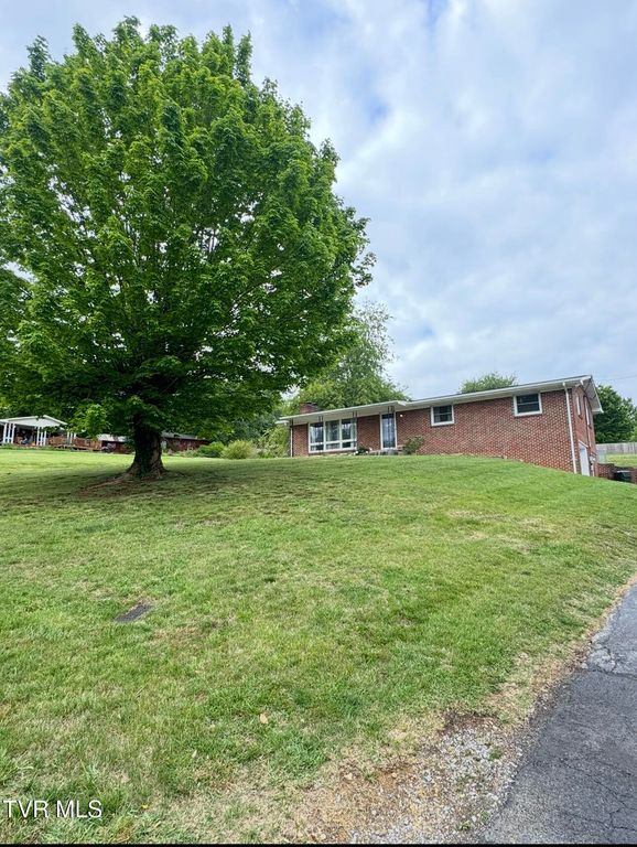 138 Richard Street, Gray, TN 37615