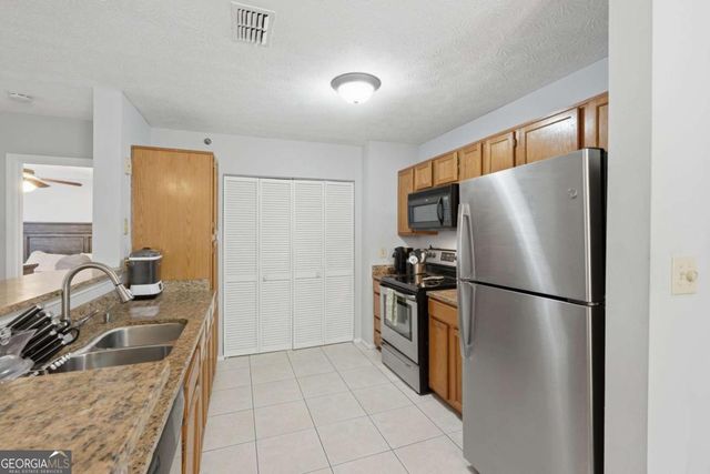 1109 Mill Pond Drive SE, Smyrna, GA 30082