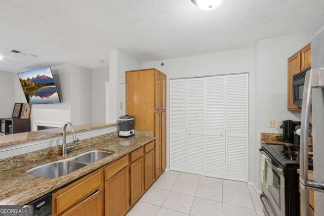 1109 Mill Pond Drive SE, Smyrna, GA 30082