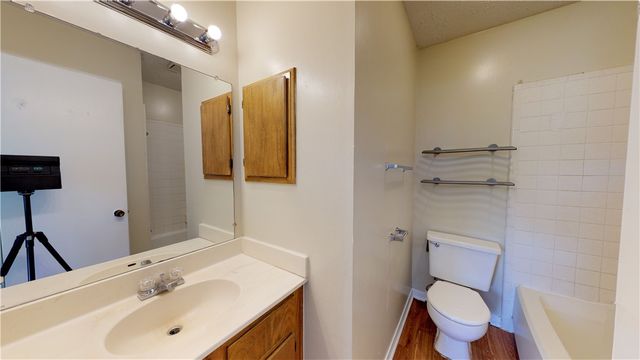 610 Navarro Drive, College Station, TX 77845