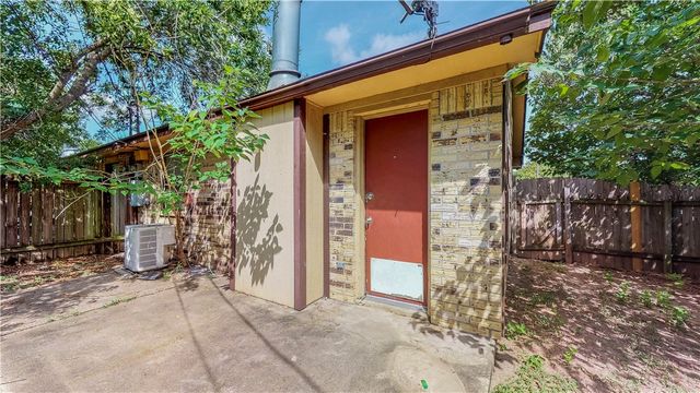610 Navarro Drive, College Station, TX 77845