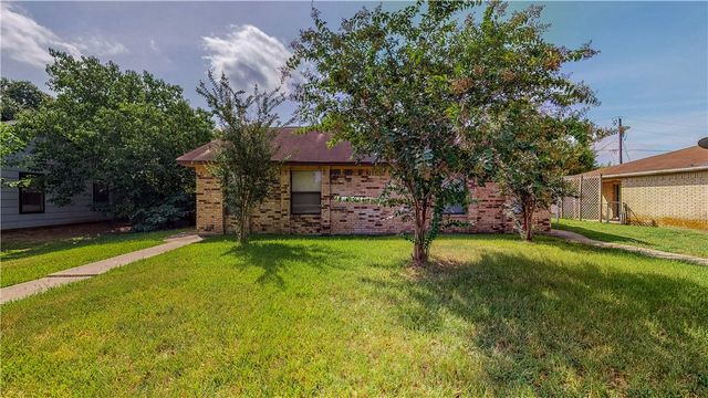 610 Navarro Drive, College Station, TX 77845