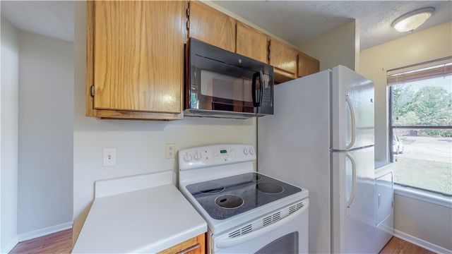 610 Navarro Drive, College Station, TX 77845