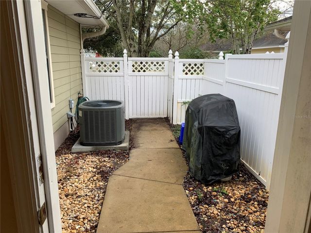 187 SW 129TH TERRACE, Newberry, FL 32669