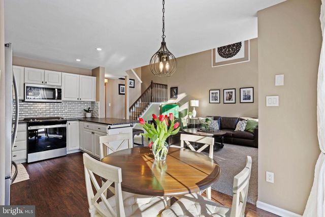 771 BARTON RUN BLVD, Marlton, NJ 08053