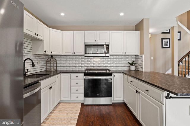 771 BARTON RUN BLVD, Marlton, NJ 08053