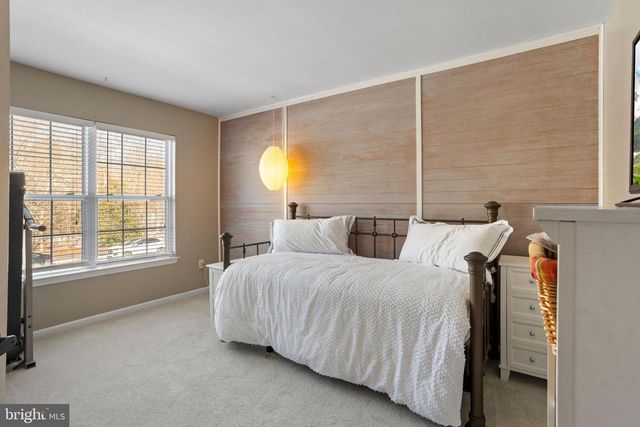 771 BARTON RUN BLVD, Marlton, NJ 08053