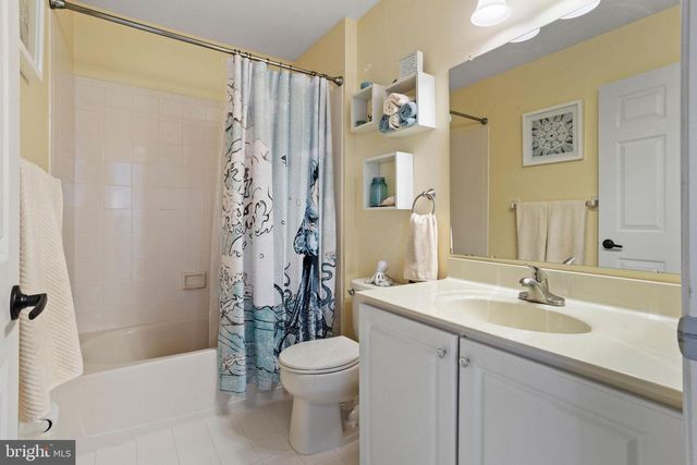 771 BARTON RUN BLVD, Marlton, NJ 08053