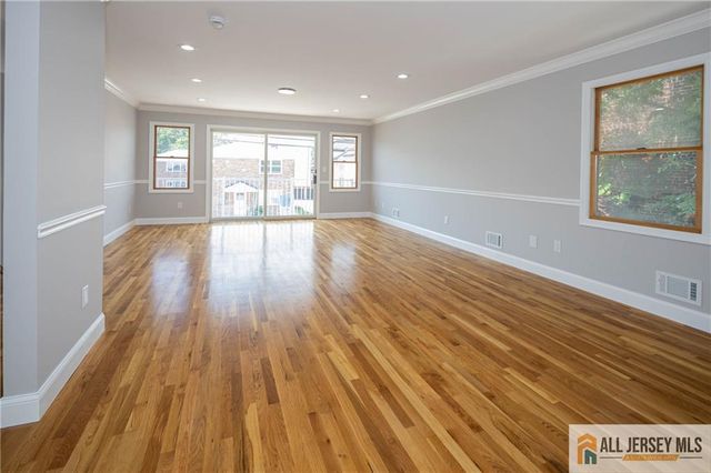 278 Rector Street, Perth Amboy, NJ 08861
