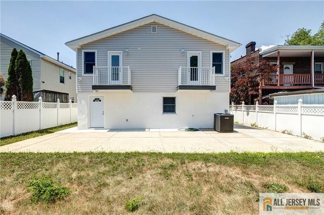 278 Rector Street, Perth Amboy, NJ 08861