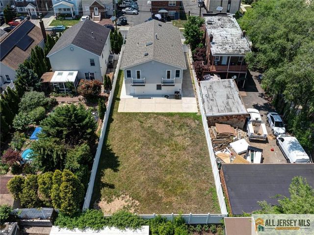 278 Rector Street, Perth Amboy, NJ 08861