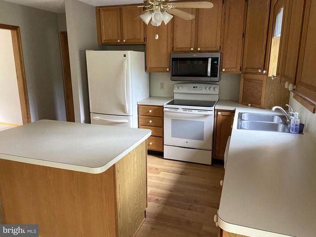7883 GRACE CIR, Seaford, DE 19973