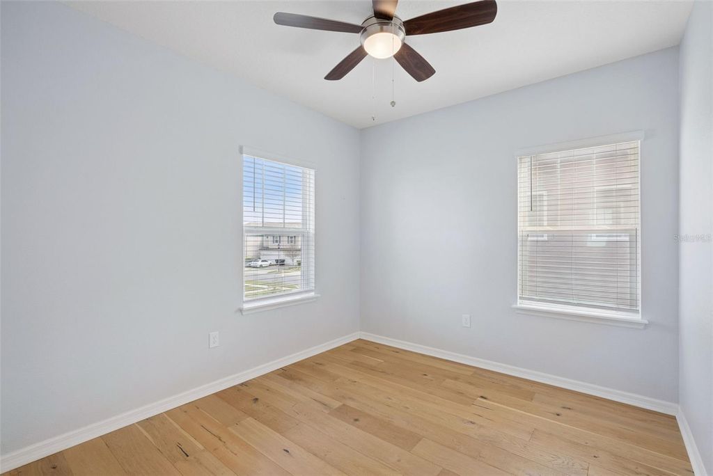 Image 37 of property listing at 1490 GARDEN ARBOR LANE, Orlando, FL 32824