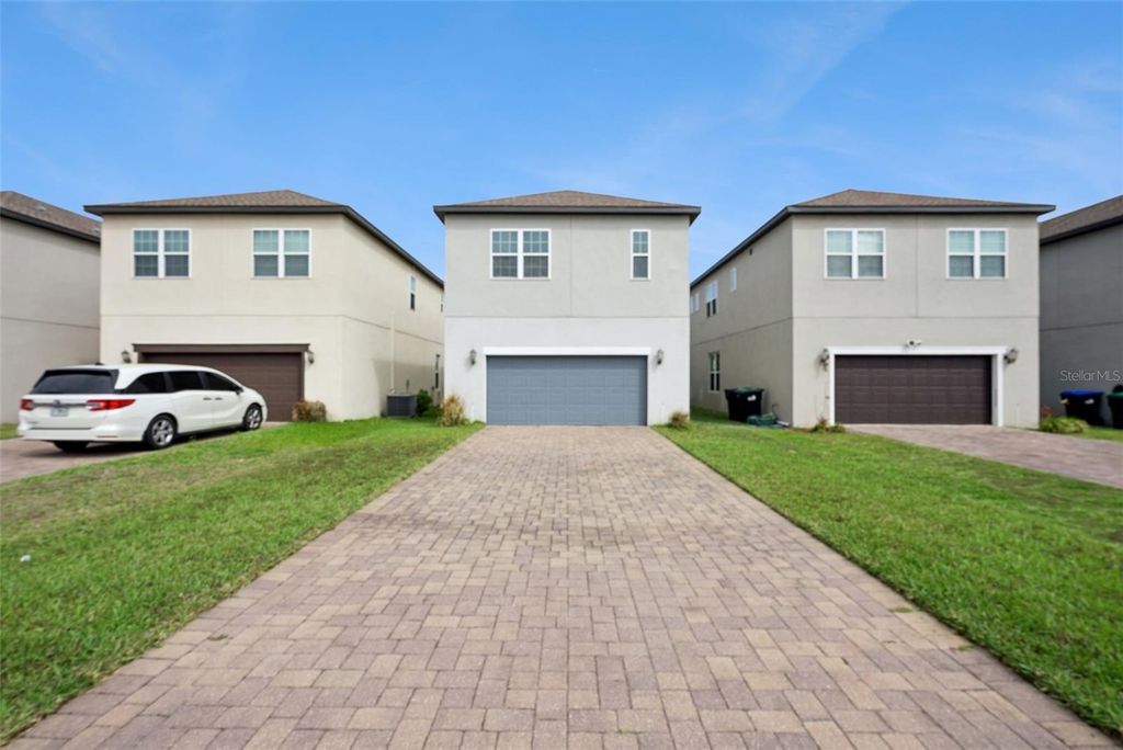 Image 43 of property listing at 1490 GARDEN ARBOR LANE, Orlando, FL 32824