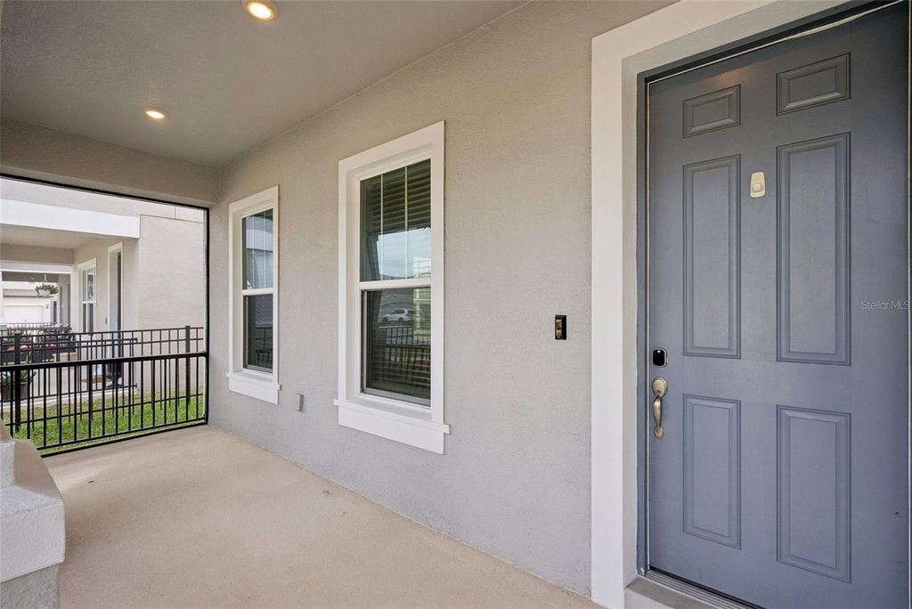 Image 7 of property listing at 1490 GARDEN ARBOR LANE, Orlando, FL 32824