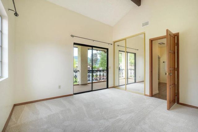 2740 Crownpoint Pl, Escondido, CA 92027