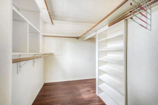 2740 Crownpoint Pl, Escondido, CA 92027