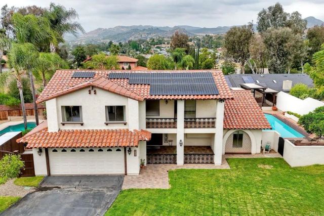 2740 Crownpoint Pl, Escondido, CA 92027