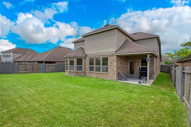 30205 Willow Chase Lane, Brookshire, TX 77423