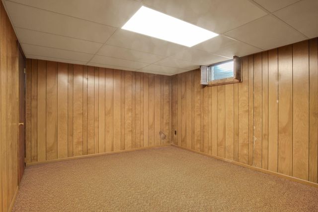 2382 STOVERSTOWN RD, Spring Grove, PA 17362