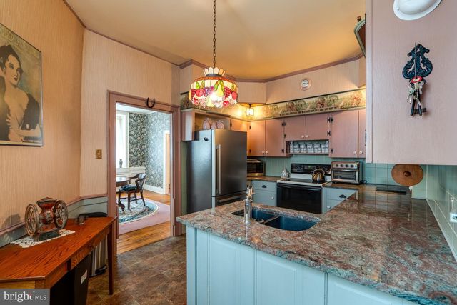 49 S WHITE OAK ST, Annville, PA 17003