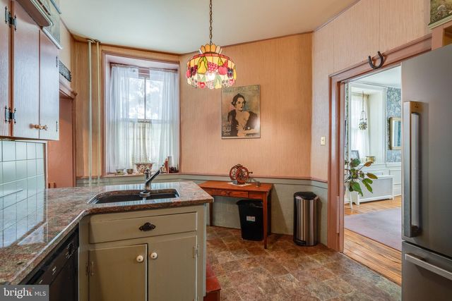 49 S WHITE OAK ST, Annville, PA 17003