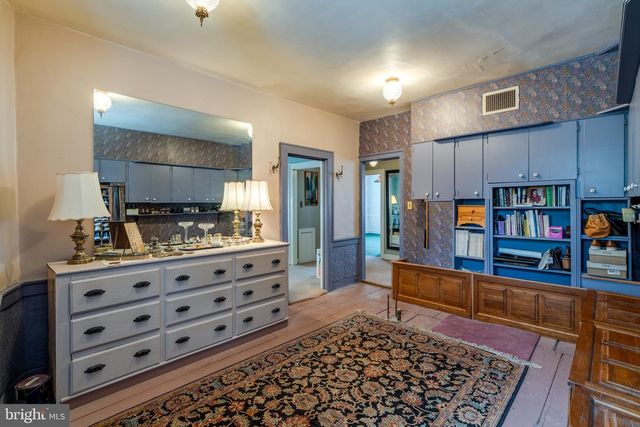 49 S WHITE OAK ST, Annville, PA 17003