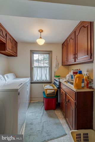 49 S WHITE OAK ST, Annville, PA 17003