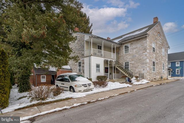 49 S WHITE OAK ST, Annville, PA 17003