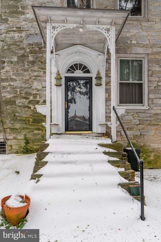 49 S WHITE OAK ST, Annville, PA 17003