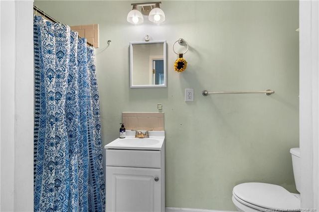 228 Timberlake Drive, Fayetteville, NC 28314