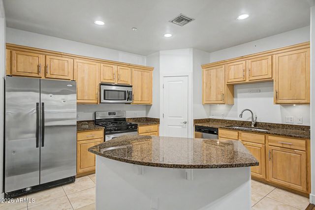 945 E PLAYA DEL NORTE Drive 1007, Tempe, AZ 85288