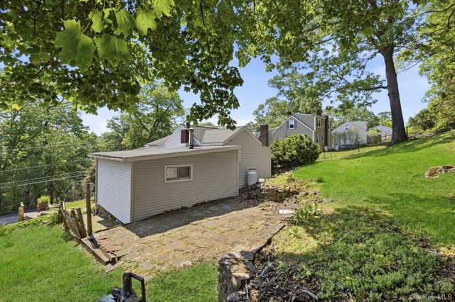 21 Mary Avenue, Mahopac, NY 10541