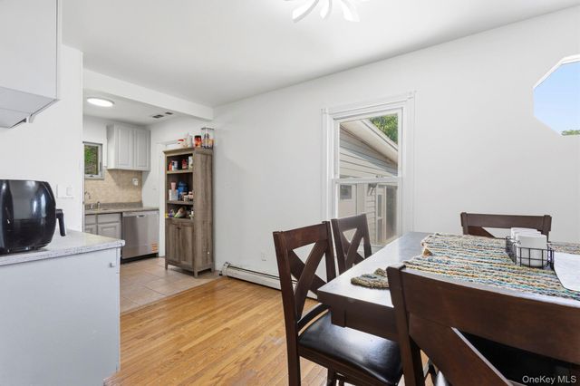 21 Mary Avenue, Mahopac, NY 10541