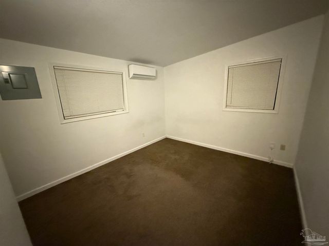 27 Cloverland Ct, Pensacola, FL 32505