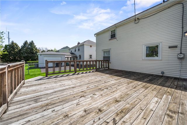 118 Queensboro Road, Irondequoit, NY 14609