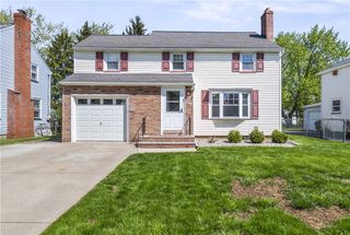 118 Queensboro Road, Irondequoit, NY 14609