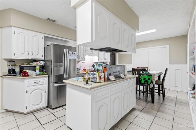 700 E Sam Houston Boulevard, Pharr, TX 78577