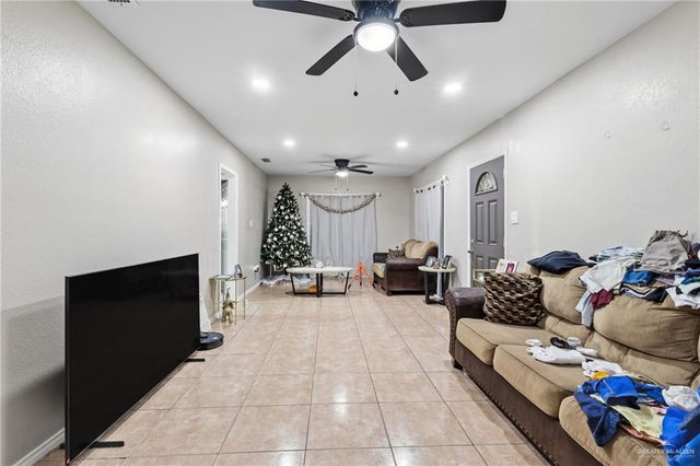 700 E Sam Houston Boulevard, Pharr, TX 78577