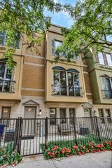 530 N Peoria Street, Chicago, IL 60642
